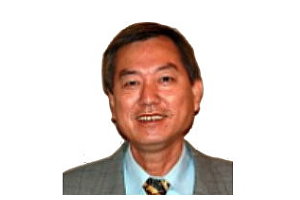 常務監事黃治雄